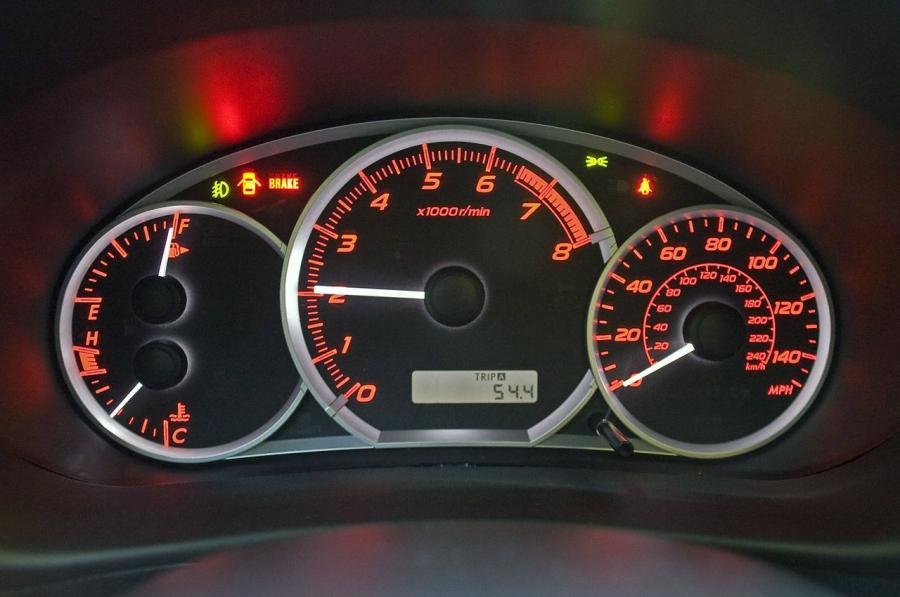  Subaru Impreza WRX 2011 года  (фото 15 из 39)